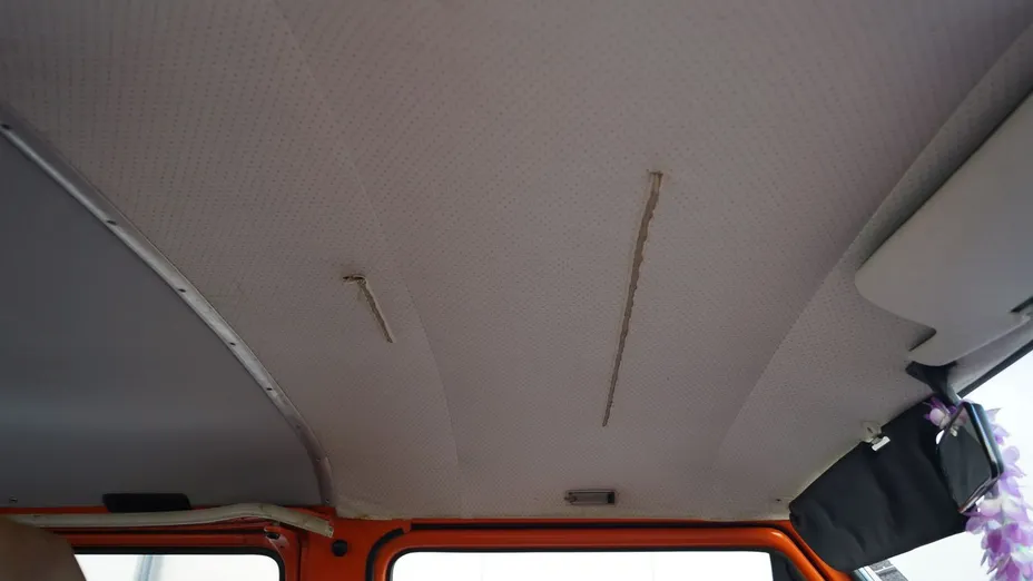 VOLKSWAGEN Transporter -