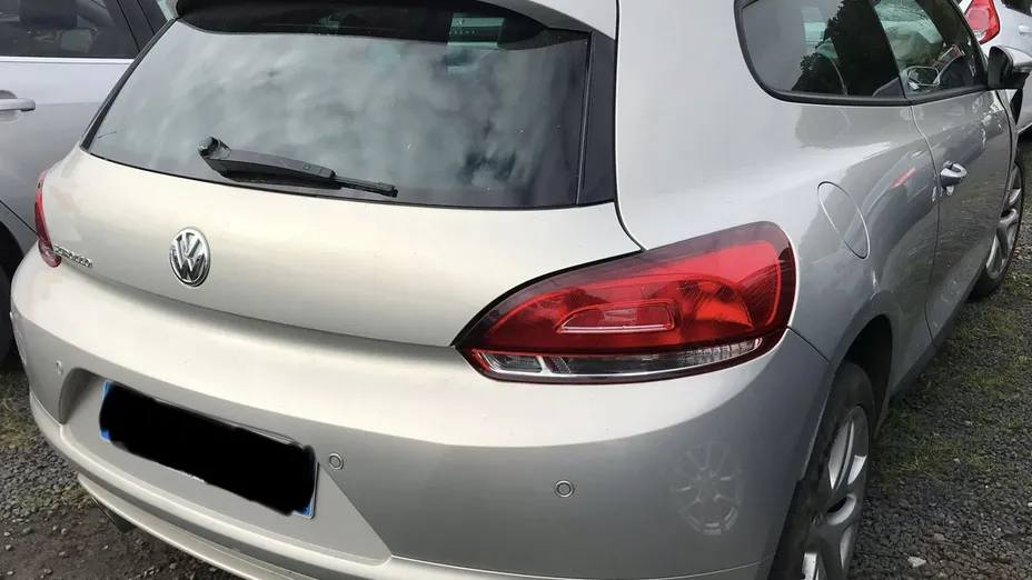 VOLKSWAGEN Scirocco -