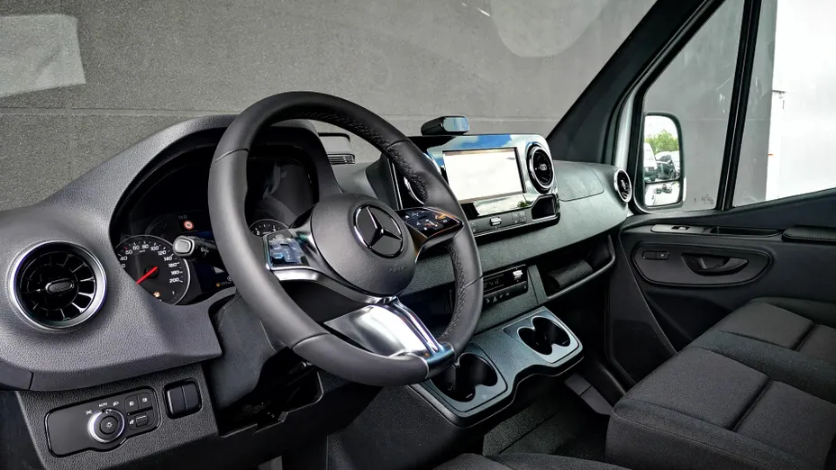 MERCEDES-BENZ Sprinter Sprinter 319 CDI Extra Long PRO 9G-Tronic 907.637 15,5m3 Nowy
