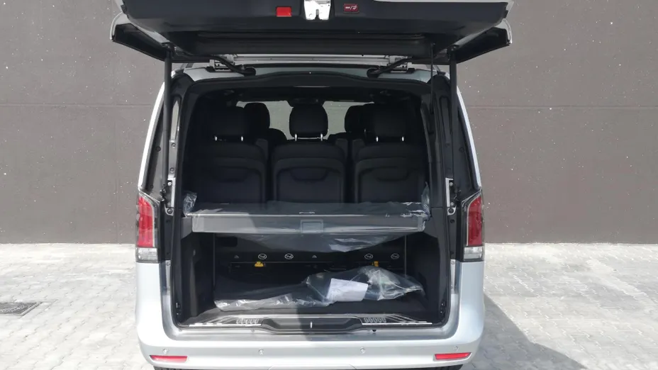 MERCEDES-BENZ V Klasa V 300 d 4-Matic 9G-Tronic Avantgarde (długi) Nowy