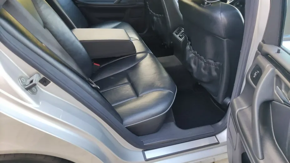 MERCEDES-BENZ E Klasa -