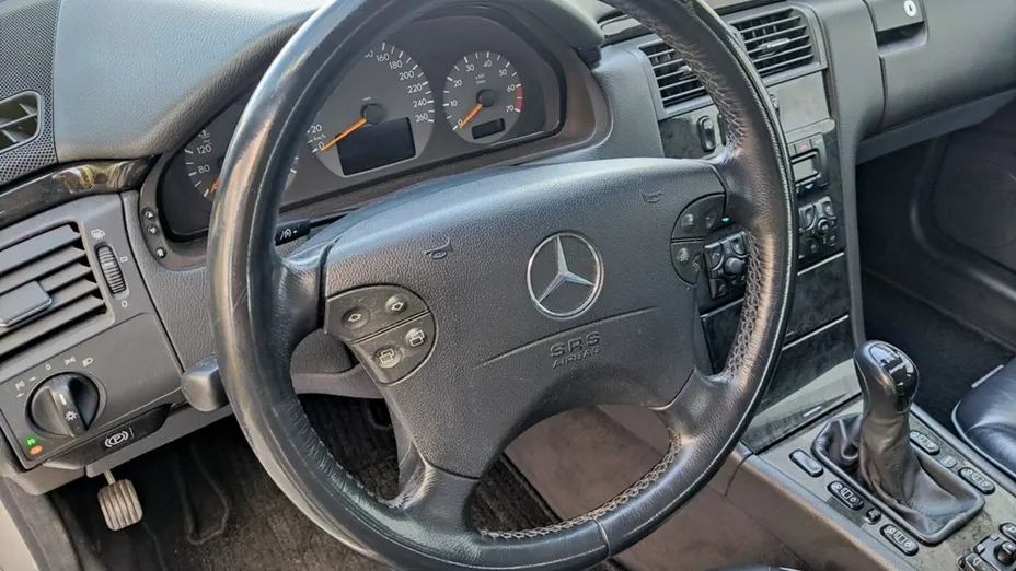 MERCEDES-BENZ E Klasa -