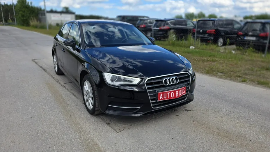 AUDI A3 Sportback -