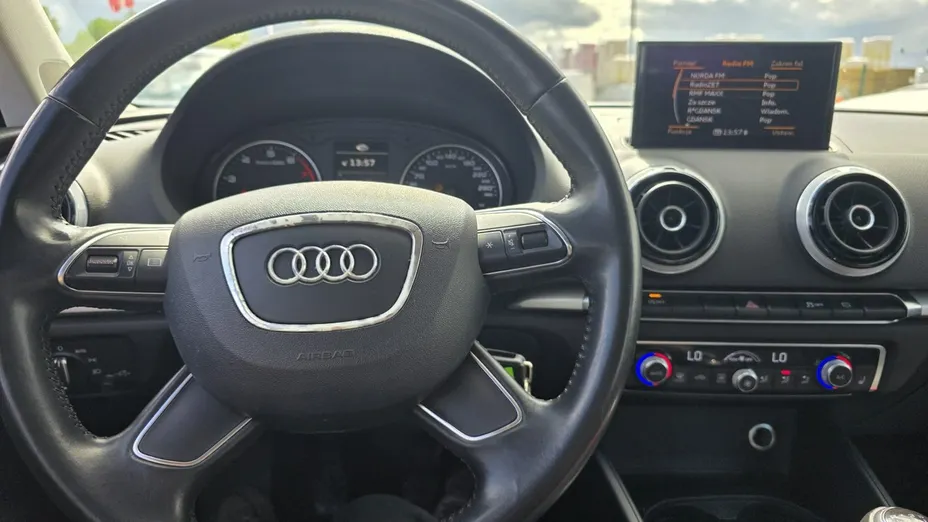AUDI A3 Sportback -