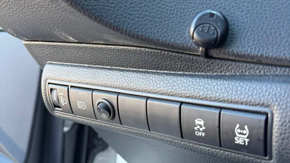TOYOTA Corolla Corolla 1.8 Hybrid Comfort