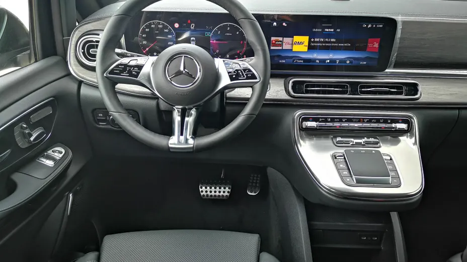 MERCEDES-BENZ V Klasa V 300 d 4-Matic 9G-Tronic Exclusive (ekstra dł) Nowy
