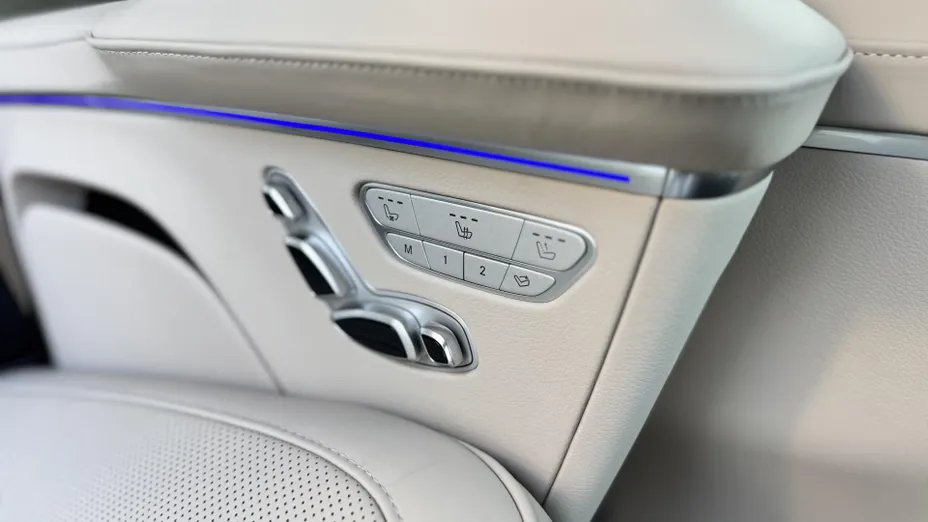 MERCEDES-BENZ V Klasa V 300 d 4-Matic 9G-Tronic Exclusive (ekstra dł) Nowy