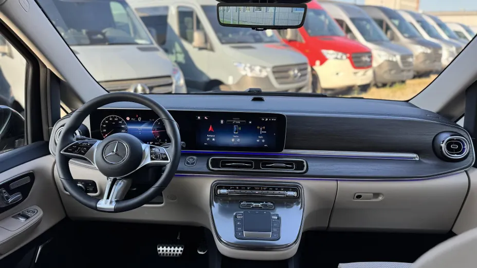 MERCEDES-BENZ V Klasa V 300 d 4-Matic 9G-Tronic Exclusive (ekstra dł) Nowy