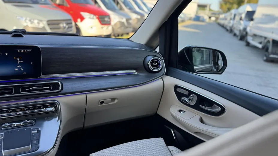 MERCEDES-BENZ V Klasa V 300 d 4-Matic 9G-Tronic Exclusive (ekstra dł) Nowy