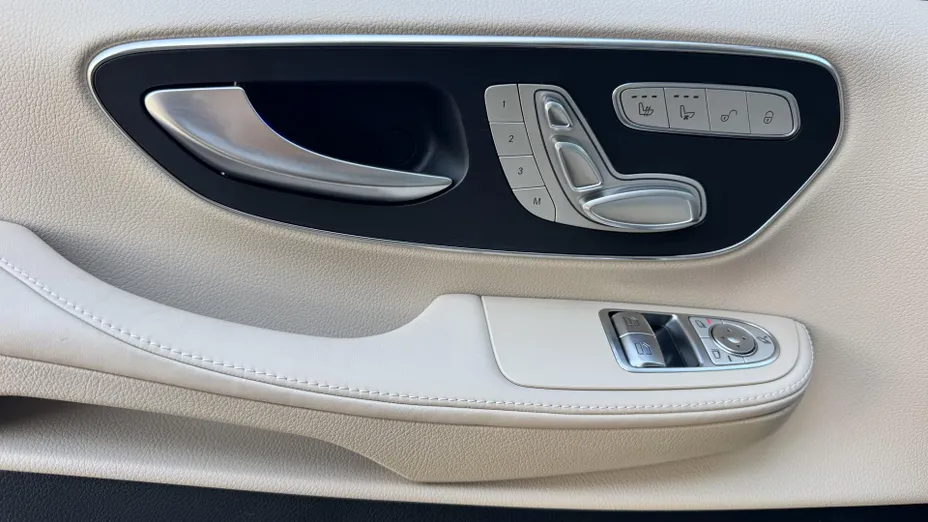 MERCEDES-BENZ V Klasa V 300 d 4-Matic 9G-Tronic Exclusive (ekstra dł) Nowy