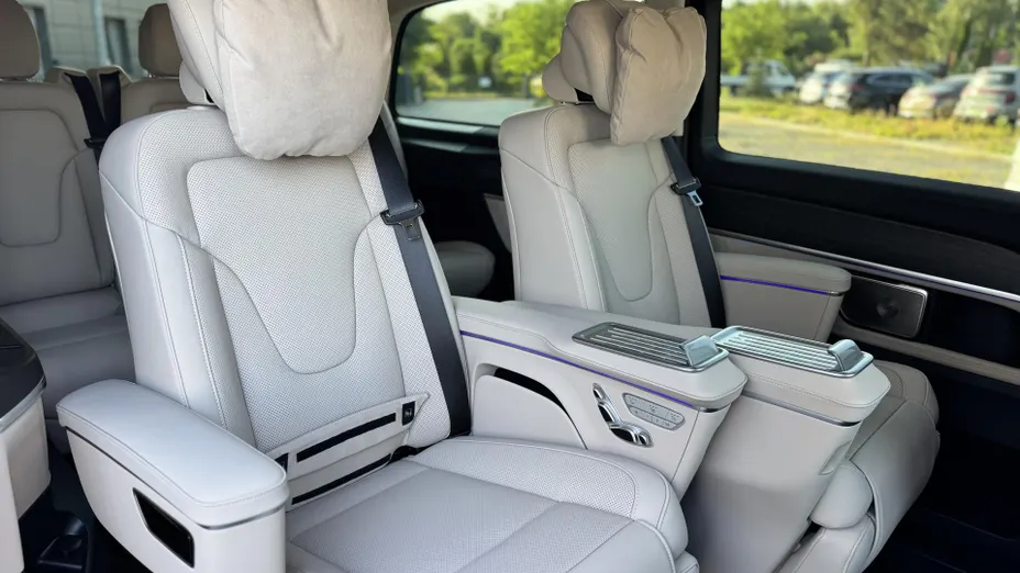 MERCEDES-BENZ V Klasa V 300 d 4-Matic 9G-Tronic Exclusive (ekstra dł) Nowy