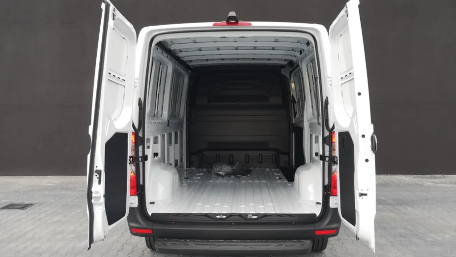 MERCEDES-BENZ Sprinter Sprinter 315 CDI Standard PRO 907.633 9m3 Nowy