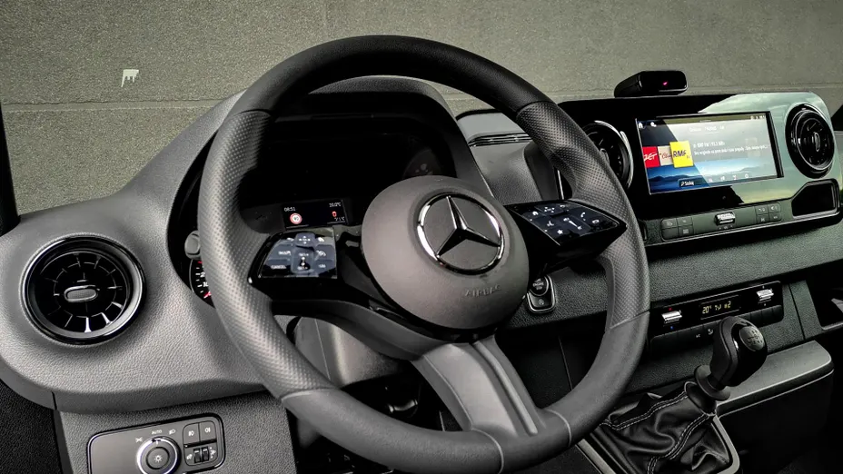 MERCEDES-BENZ Sprinter Sprinter 315 CDI Standard PRO 907.633 9m3 Nowy