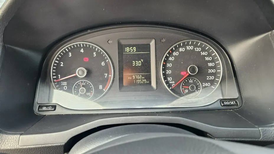 VOLKSWAGEN Caddy -