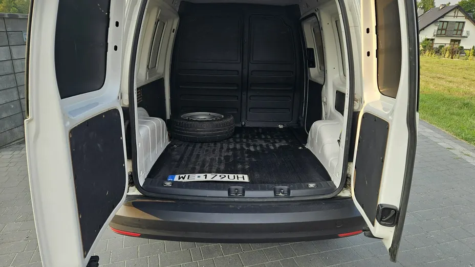 VOLKSWAGEN Caddy -
