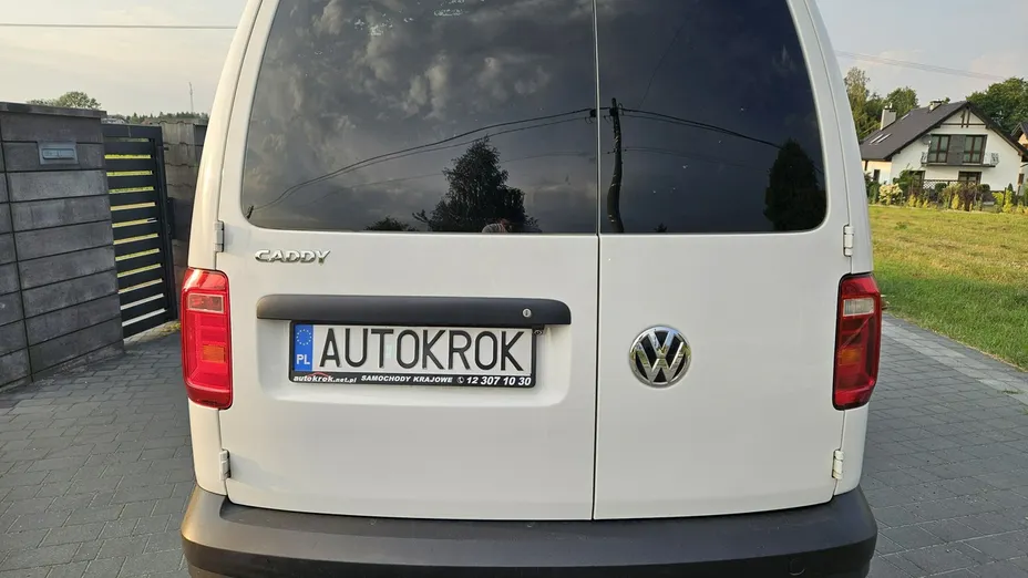 VOLKSWAGEN Caddy -