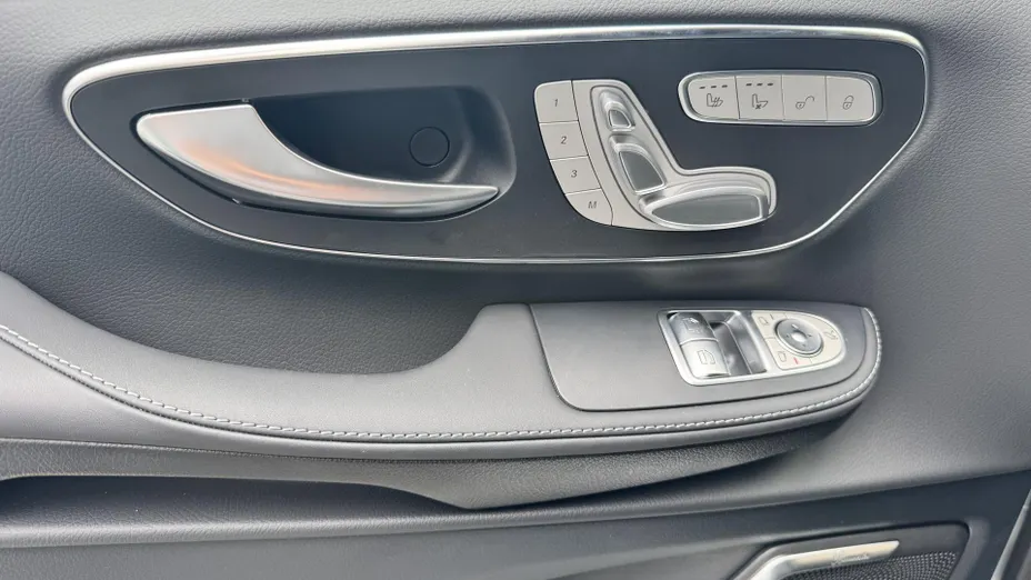 MERCEDES-BENZ V Klasa V 300 d 4-Matic 9G-Tronic Exclusive (ekstra dł) Nowy
