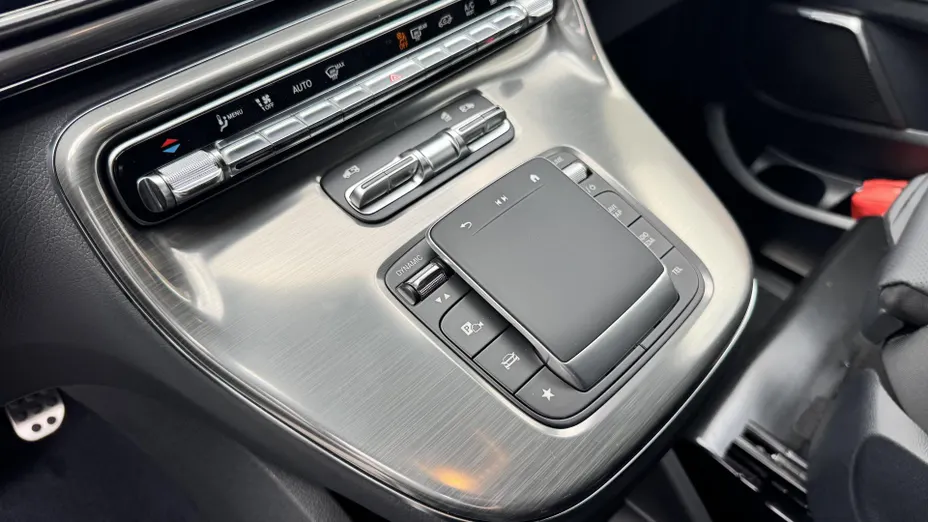 MERCEDES-BENZ V Klasa V 300 d 4-Matic 9G-Tronic Exclusive (ekstra dł) Nowy
