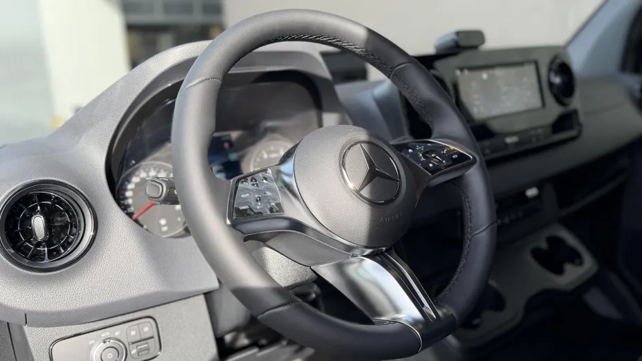 MERCEDES-BENZ Sprinter Sprinter 319 CDI Standard PRO 9G-Tronic AWD 907.633 11m3 Nowy