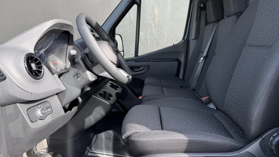 MERCEDES-BENZ Sprinter Sprinter 319 CDI Standard PRO 9G-Tronic AWD 907.633 11m3 Nowy