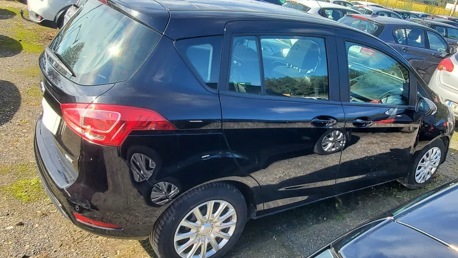 FORD B-MAX -