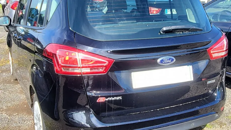 FORD B-MAX -