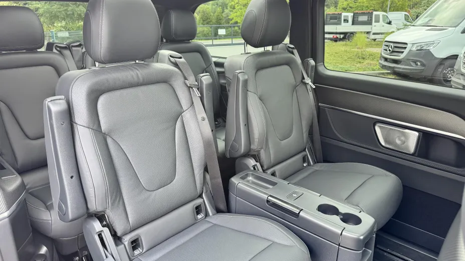 MERCEDES-BENZ V Klasa V 300 d 4-Matic 9G-Tronic Exclusive (długi) Nowy