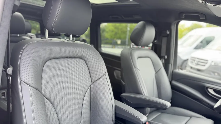 MERCEDES-BENZ V Klasa V 300 d 4-Matic 9G-Tronic Exclusive (długi) Nowy