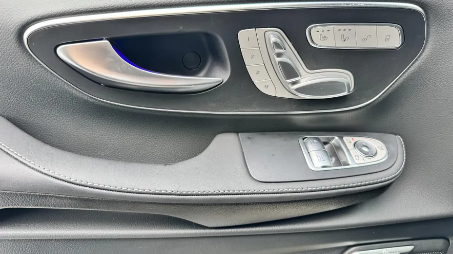 MERCEDES-BENZ V Klasa V 300 d 4-Matic 9G-Tronic Exclusive (długi) Nowy