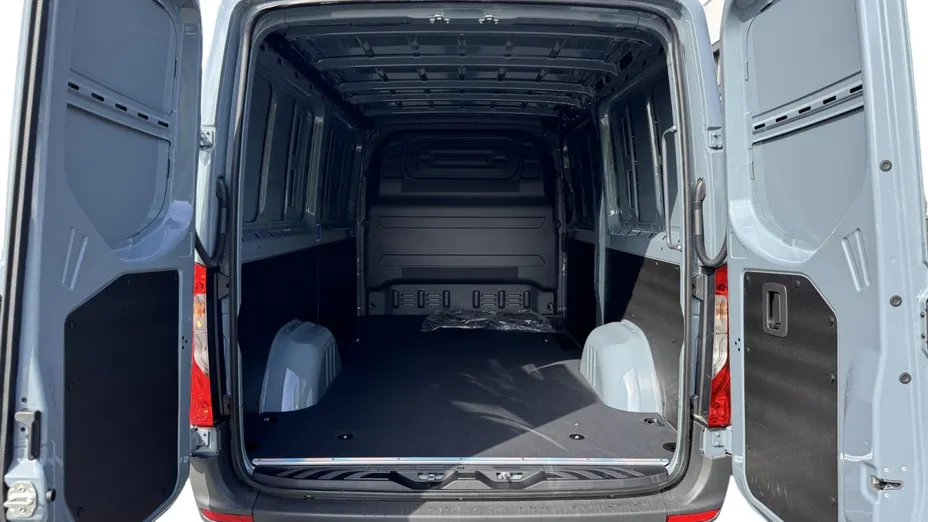 MERCEDES-BENZ Sprinter Sprinter 315 CDI Standard PRO 9G-Tronic 907.633 9m3 Nowy