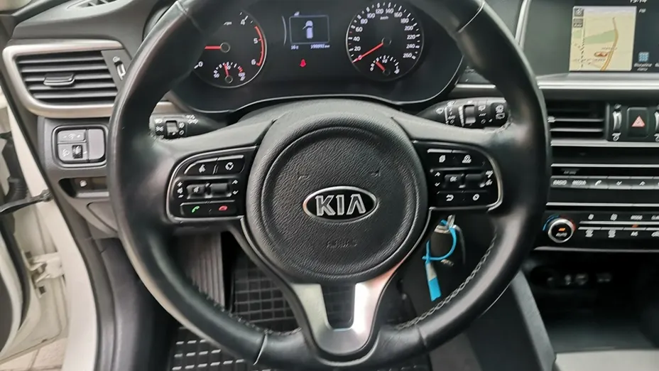 KIA Optima -