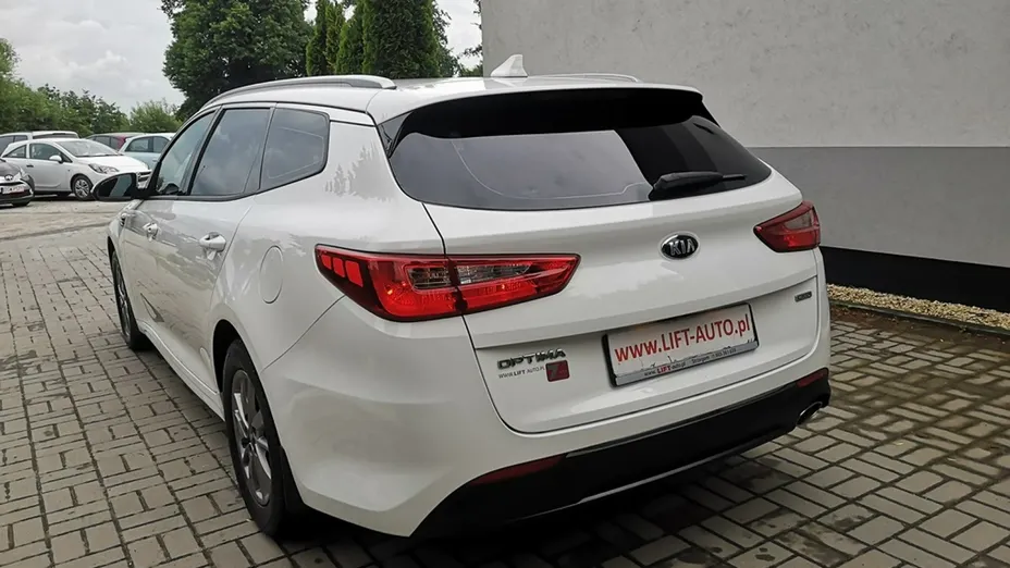 KIA Optima -