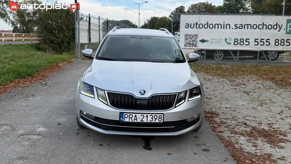 SKODA Octavia -