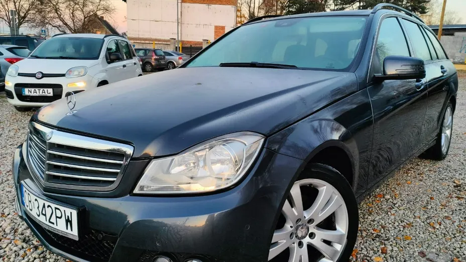 MERCEDES-BENZ C Klasa -