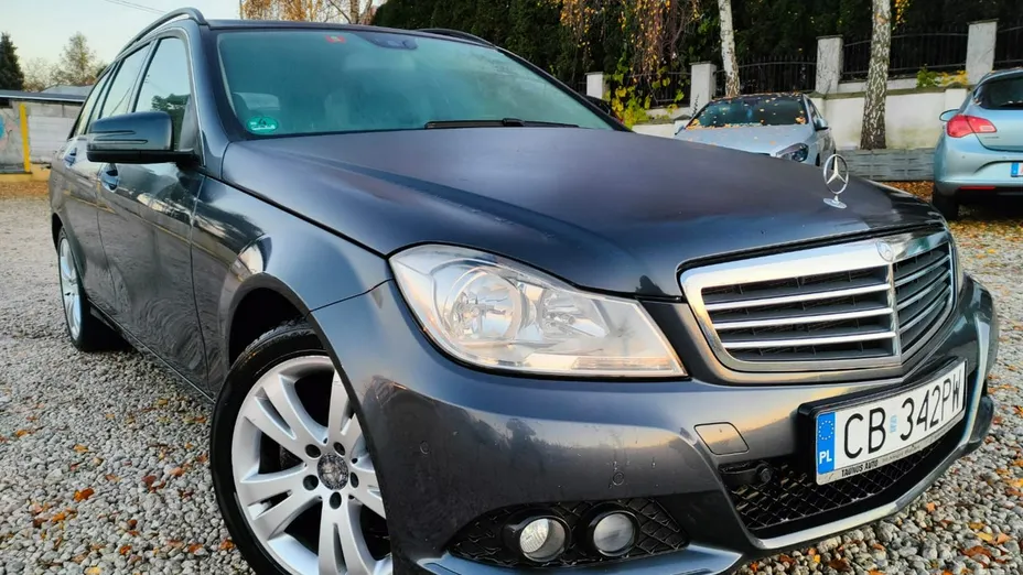 MERCEDES-BENZ C Klasa -