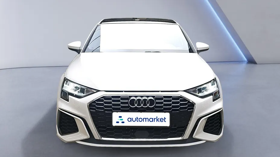 AUDI A3 A3 35 TFSI mHEV S Line S tronic