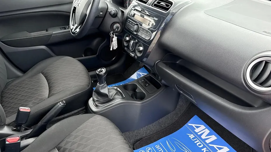 MITSUBISHI Space Star -