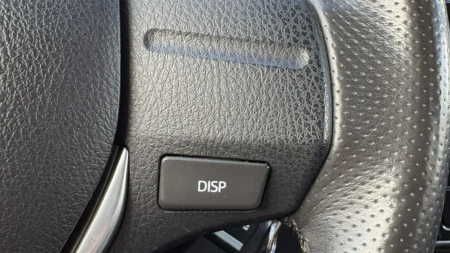 TOYOTA Auris -