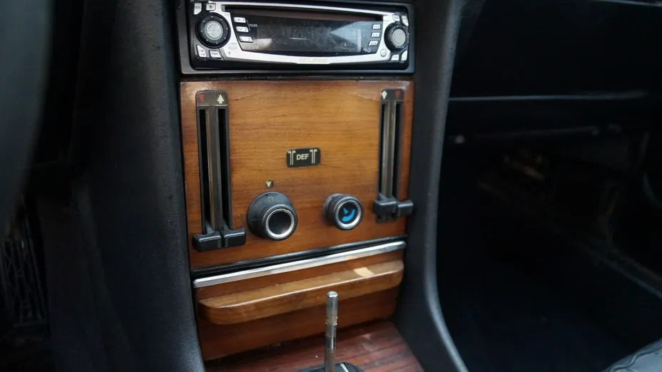 MERCEDES-BENZ SL -