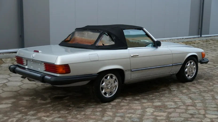 MERCEDES-BENZ SL -