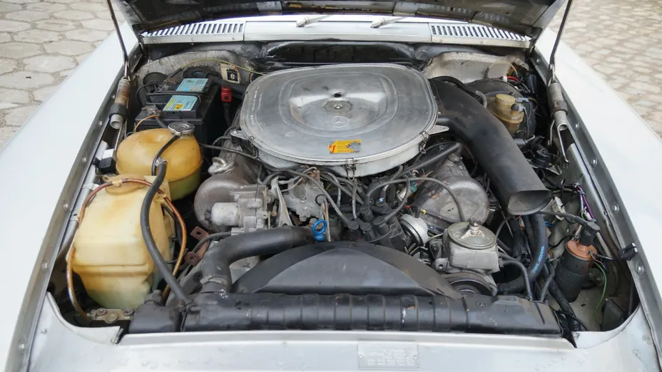 MERCEDES-BENZ SL -