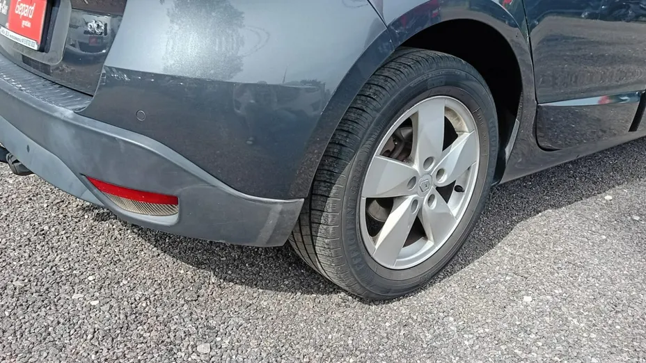 RENAULT Scenic -