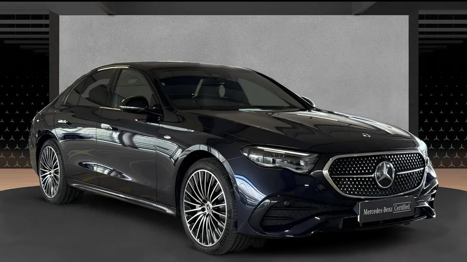 MERCEDES-BENZ E Klasa E 300 de PHEV 4-Matic AMG 9G-Tronic