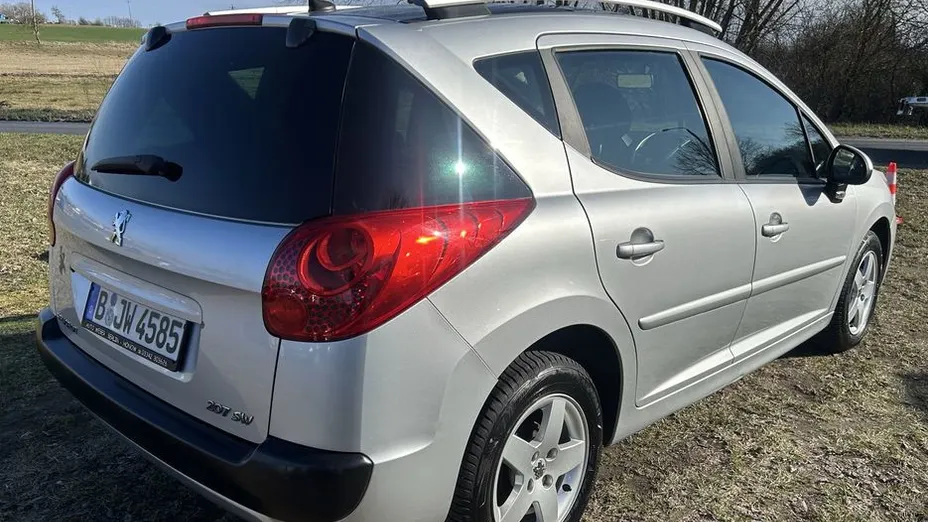 PEUGEOT 207 207 1.4 HDi Access
