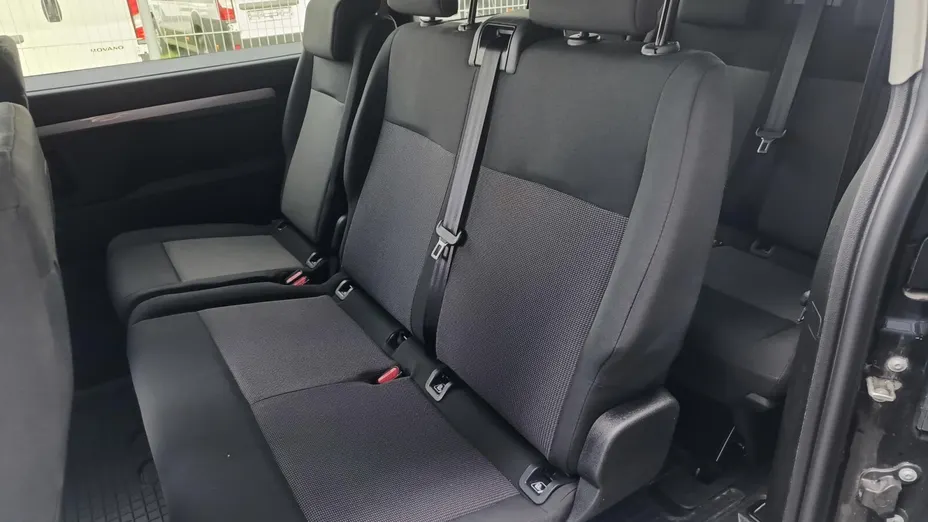 PEUGEOT Traveller Traveller 2.0 BlueHDi Long Business EAT8