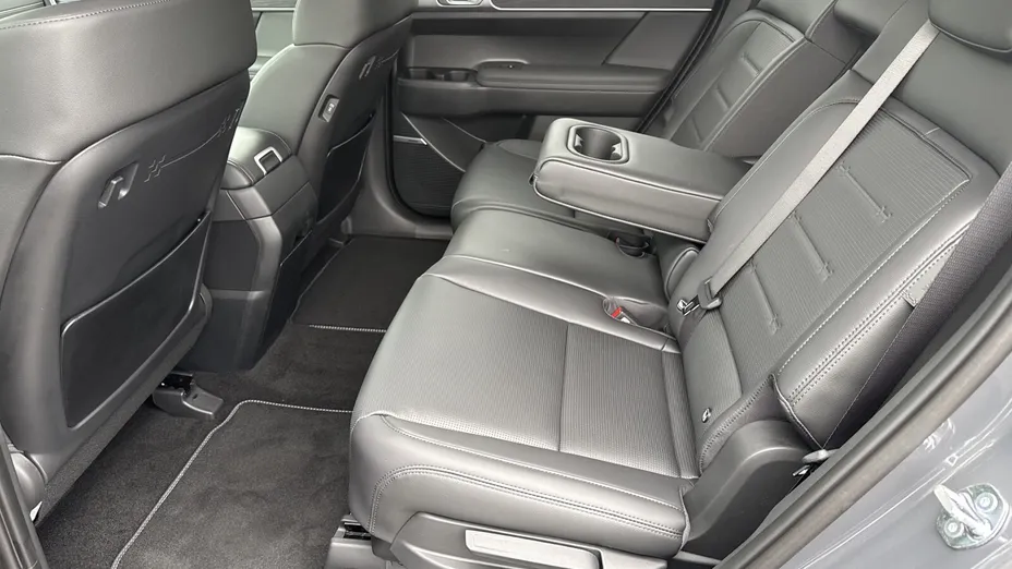 HYUNDAI Santa Fe Santa Fe 1.6 T-GDI HEV Executive 4WD aut