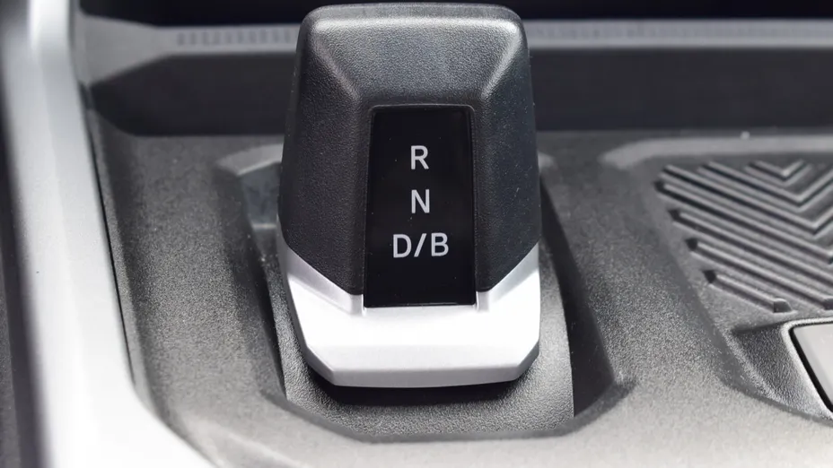 DACIA Bigster Bigster 1.8 Full Hybrid 155 Journey MMT