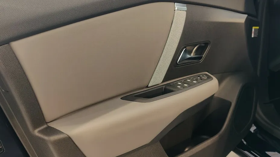 CITROEN C4 C4 1.2 mHEV Collection eDCT6 Nowy