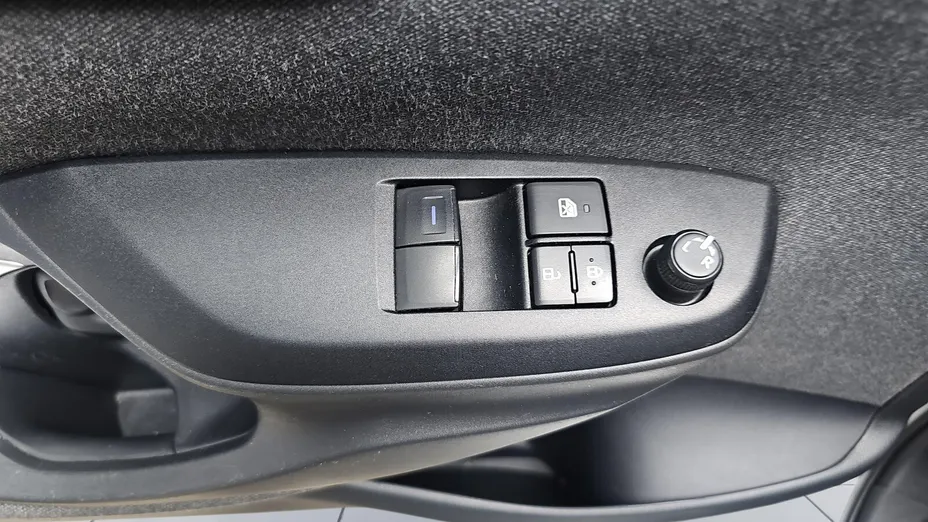 TOYOTA Yaris Yaris 1.5 Comfort