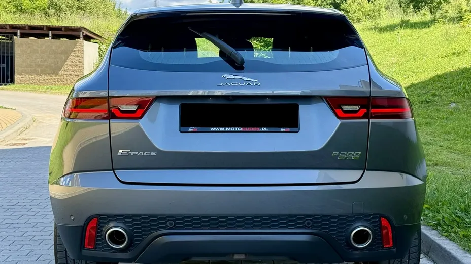 JAGUAR E-Pace -